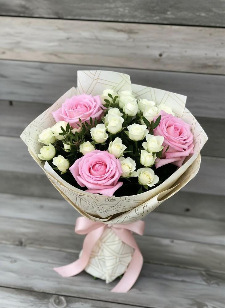 Букет цветов из: Розы в Евсеево