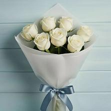 Букет 7 Белых роз Эдлесс Лав в Евсеево
