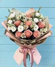 Букет цветов из:  Розы, Альстромерии и Лизиантусы в Евсеево