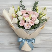 Букет цветов из:  Лизиантусы в Евсеево