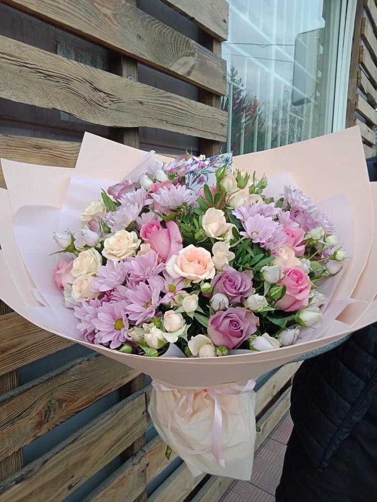 Букет цветов из: Розы и Хризантемы в Евсеево