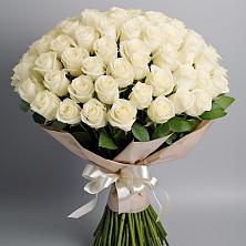 Букет 101 беля роза Белоснежка в Евсеево